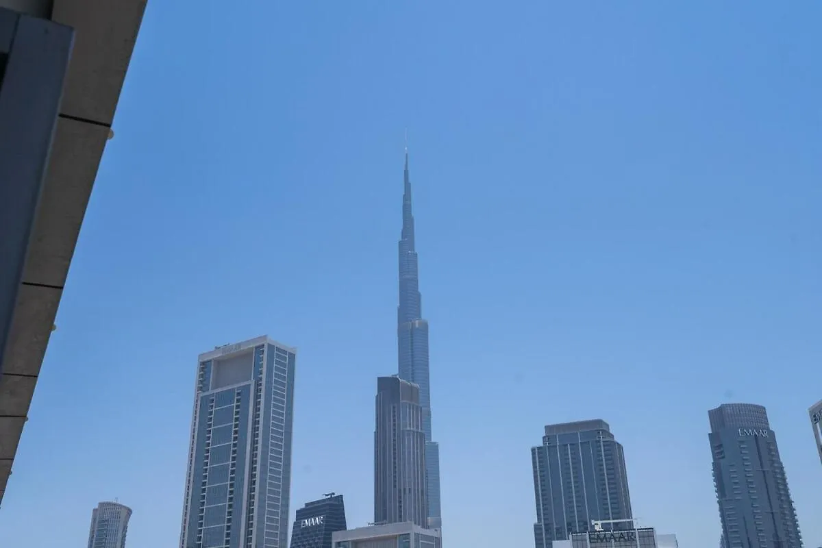 Fantastic 2 Bed That Sleeps 4 Apartment Dubai