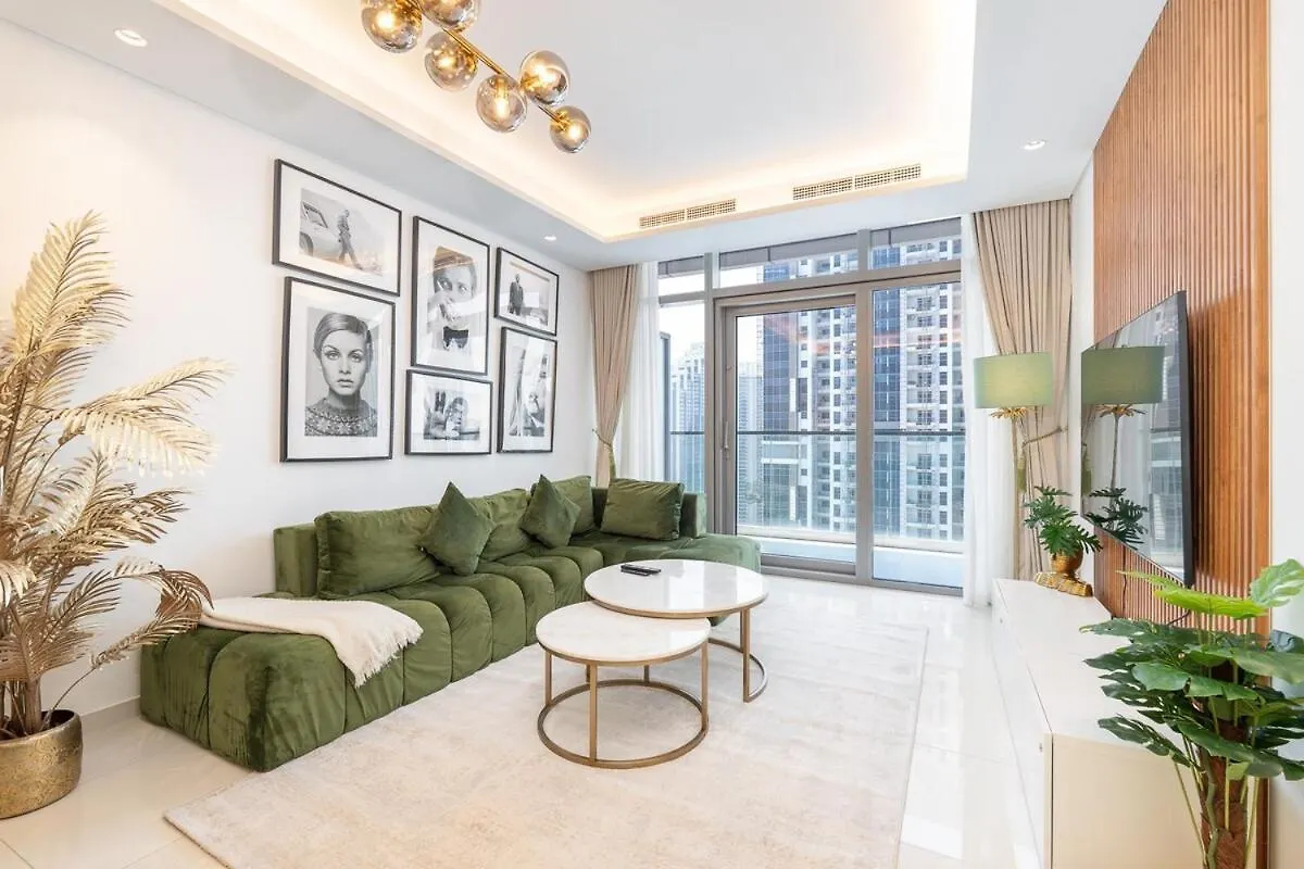 Fantastic 2 Bed That Sleeps 4 Apartment Dubai