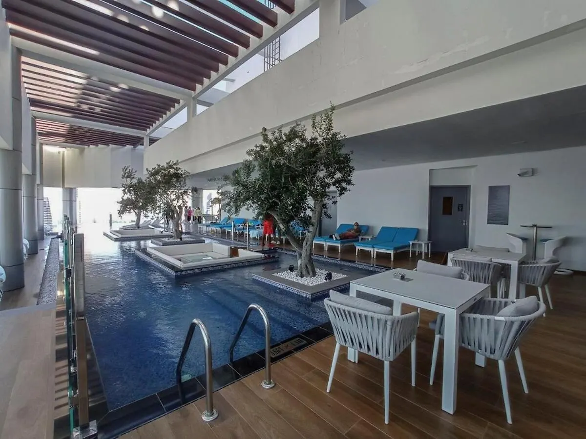 Fantastic 2 Bed That Sleeps 4 Apartment Dubai United Arab Emirates
