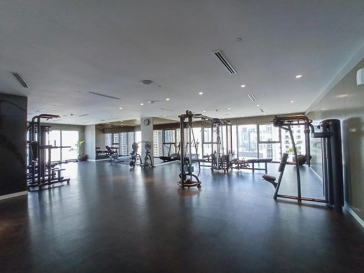 Fantastic 2 Bed That Sleeps 4 Apartment Dubai